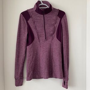 Lululemon half zip top. Size 6. EUC